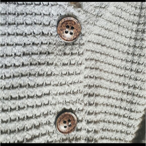 BLU PEPPER SMALL TANK TOP BUNDLE x2 - Picture 9 of 11